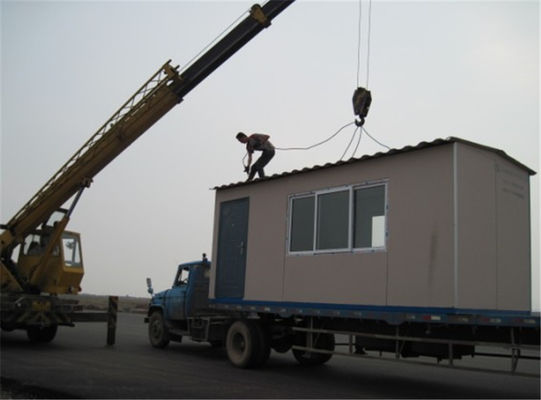 China Somalia PKF Used Portable Metal Storage Container Homes / 20ft Container House supplier